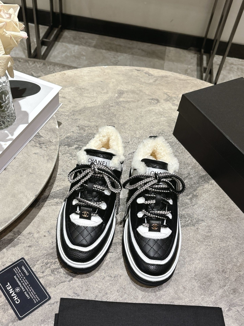 Ch**el sneakers